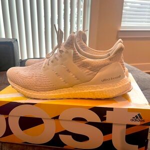 Ultra boost sz 11.5 white